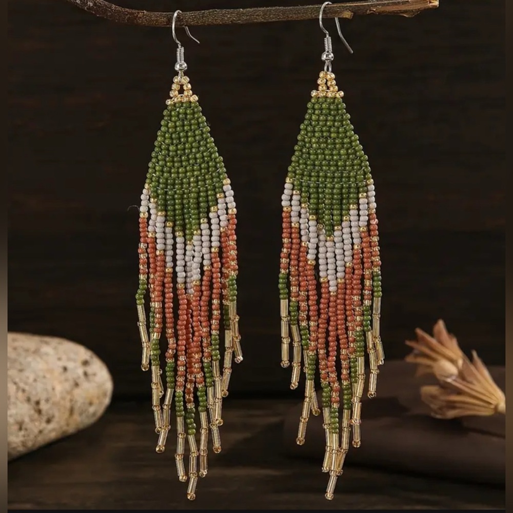 White Beads Tassel Dangle Earrings